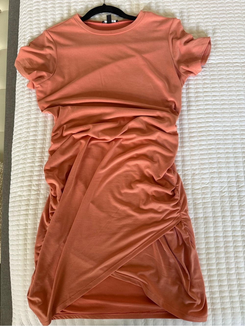 Express Coral Ruched Midi T-Shirt Dress